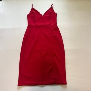 SOCIALITE Red Scallop Trim Bodycon Dress M